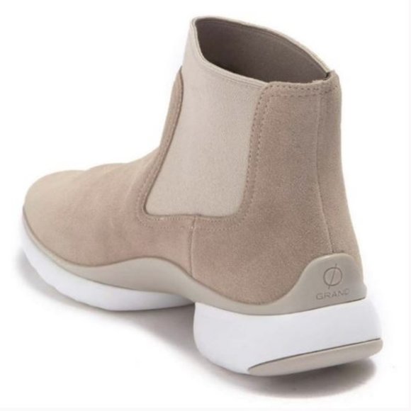 NEW ⭐️ Cole Haan ZeroGrand Chelsea Bootie size 9.5 - Picture 2 of 8